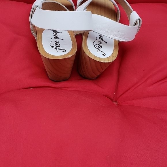 FREE PEOPLE Dune White Beach‎ Clog Wooden Sandal - Picture 4 of 6